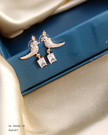 Stylish stud - bird design