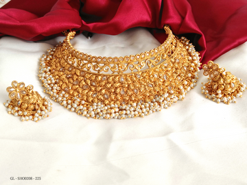 Golden Kundan bridal Choker