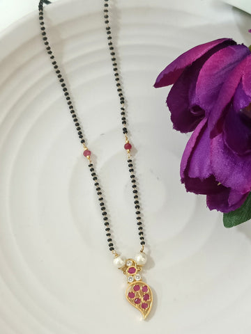 Mangalsutra - Black Bead Leaf Design