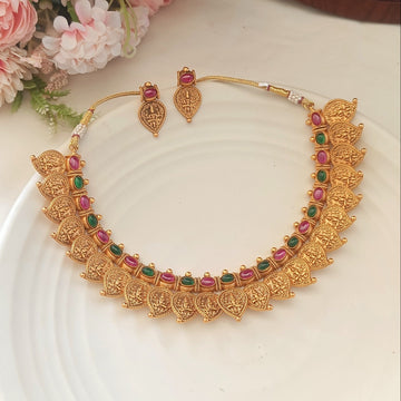 Antique Finish Mango kemp Necklace