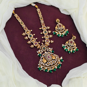 Green bead American diamond set