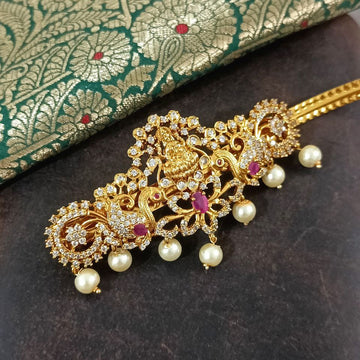 AD Annam Lakshmi Hair Clip