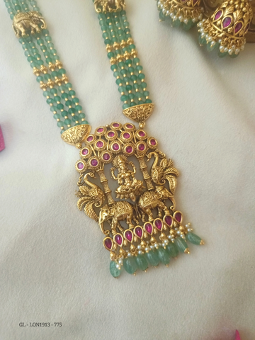 Antique necklace with semi precious Jadau Kundan stones GL-LON1913-775