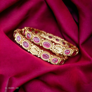 2 PCs Bangles with Swan Motif in vintage look GL-BA2005-220