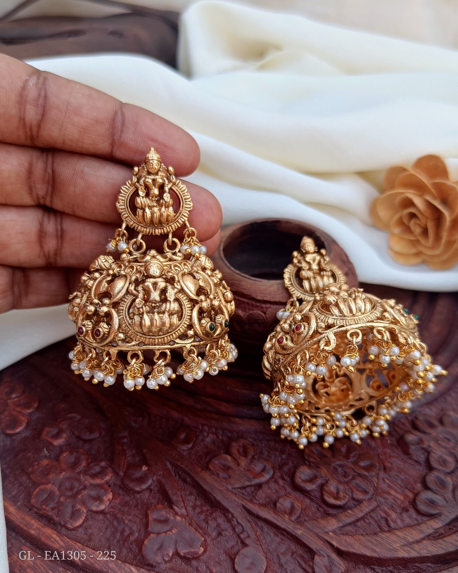 Nayanthara inspired Temple Bridal Jhumka GL-EA1305-225