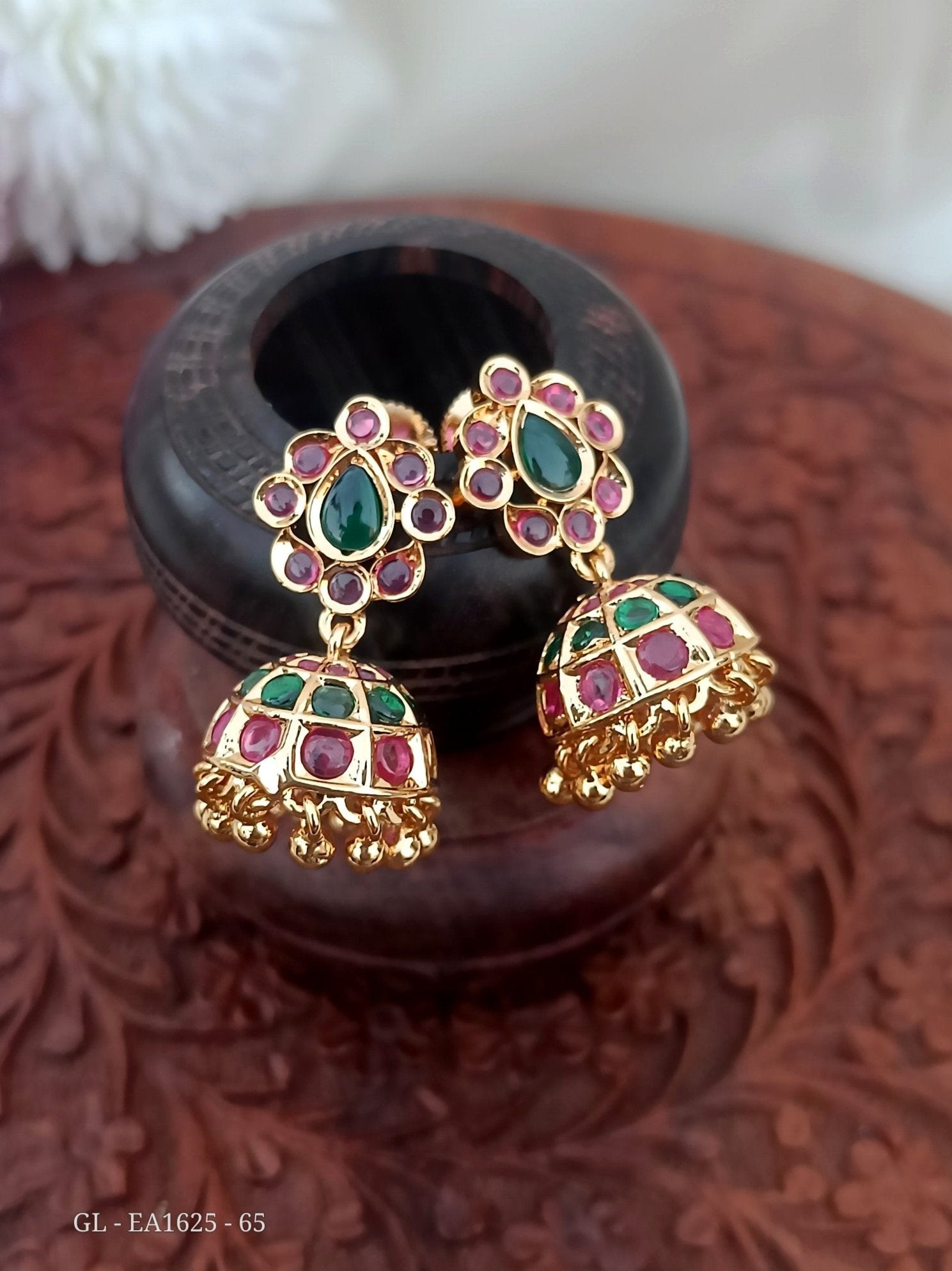 Eaarings, Jhumkas