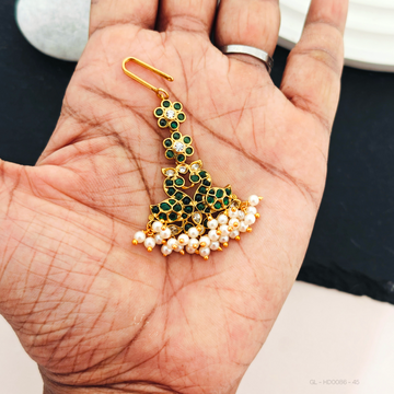 Gold finish Emerald pearl Tikka