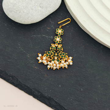 Gold finish Emerald pearl Tikka