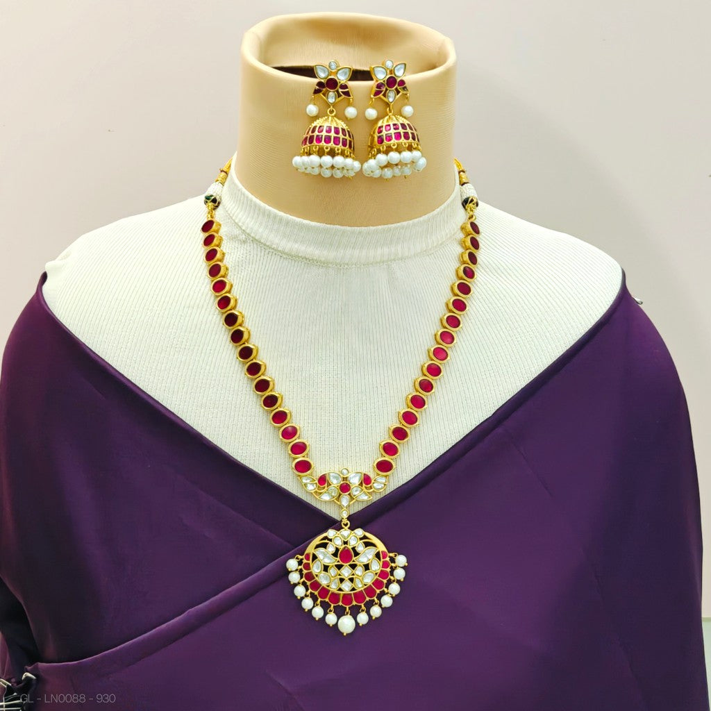 Jadau Kundan Mid Length Necklace set