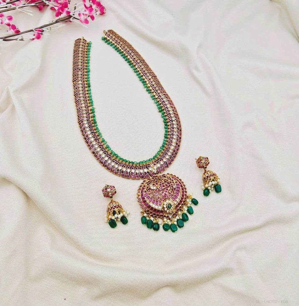 Kemp bridal necklace set
Temple kemp necklace set
South Indian kemp necklace
Bridal temple necklace set
Kemp necklace with green beads