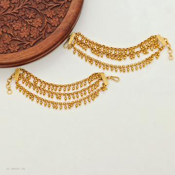 Ear Chains - golden pearl  drops