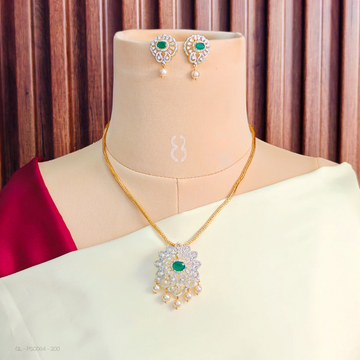 American diamond Elegant Locket set - Green