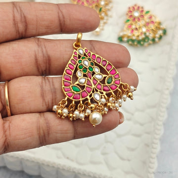 Jadau kundan Pendant - Design 20