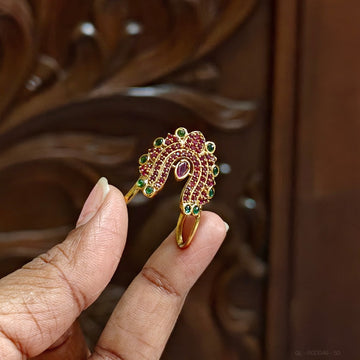 Kemp Vanki Ring / Neli Mothiram