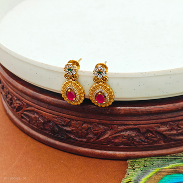 Gold plated Floral Stud