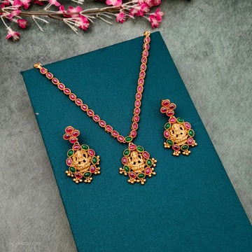 2 in 1 Lakshmi Kemp Necklace Set