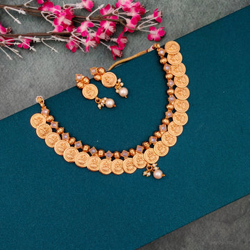 Golden Coin Alligned Necklace Set