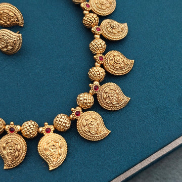 Traditional intricate Mango Necklace Set