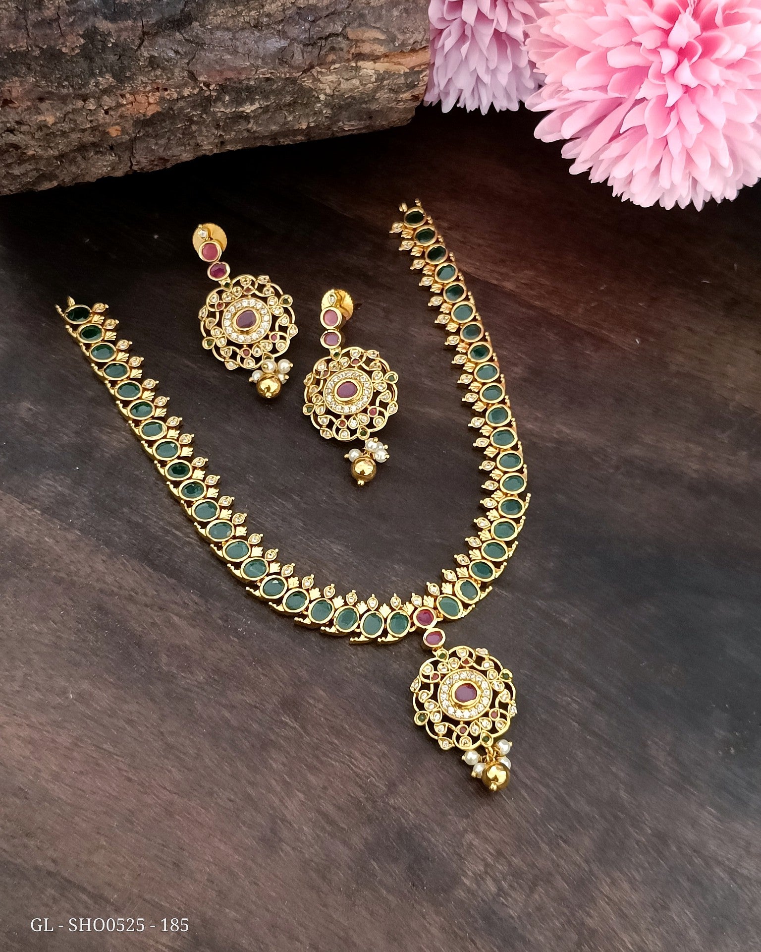 Antique Gold Finish Emerald Necklace set GL-SHO0525-185