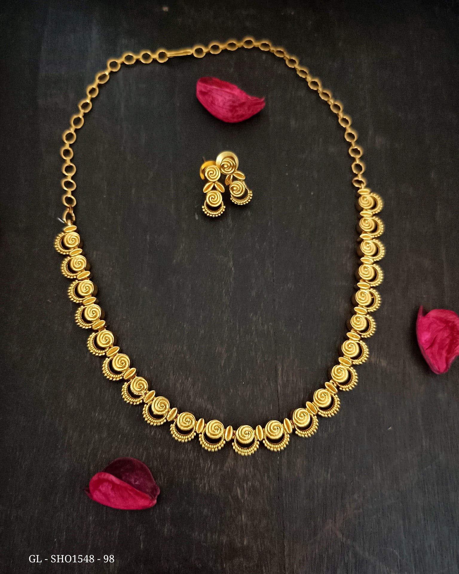 Rose design sleek Necklace GL-SHO1548-98