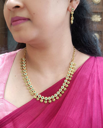 Antique floral Choker Necklace