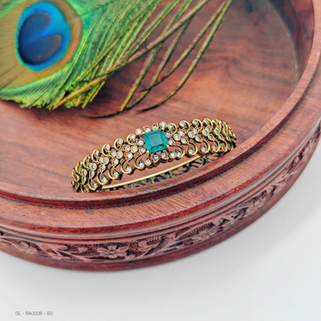 Single - Emerald-stone- Bracelet