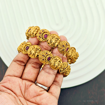 Ram Parivaar 2 Pc Set Temple Bangles