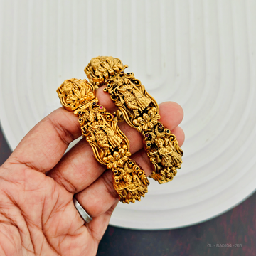 Lock open Radhae Krishna Kada Bangles