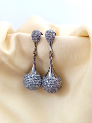 Party wear Silver finish Earrings GL-EA2073-185