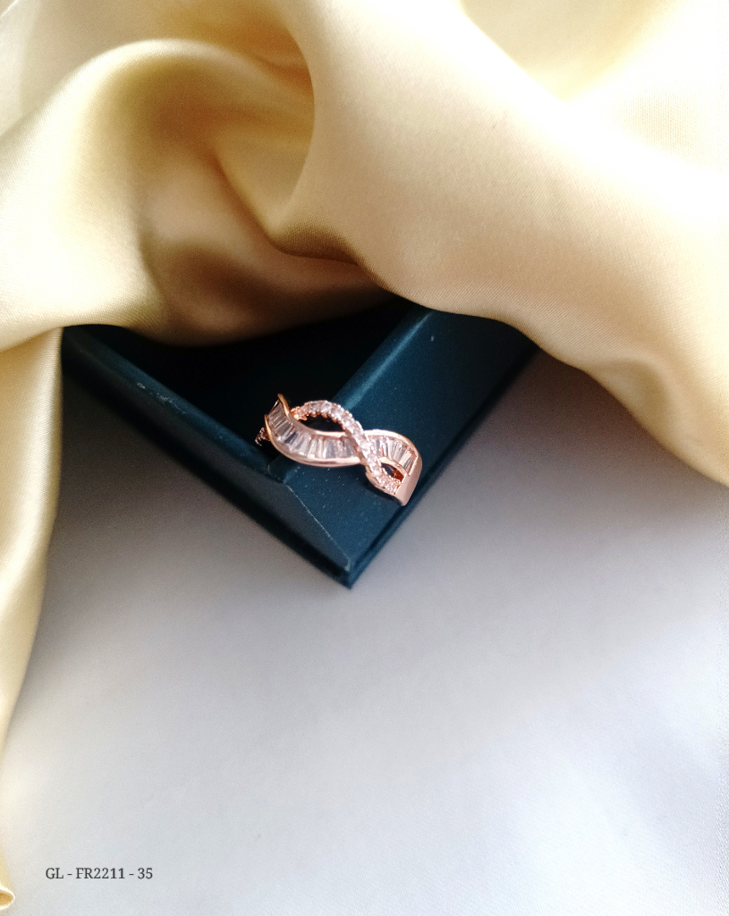Women's Finger Ring -Rose Gold polish