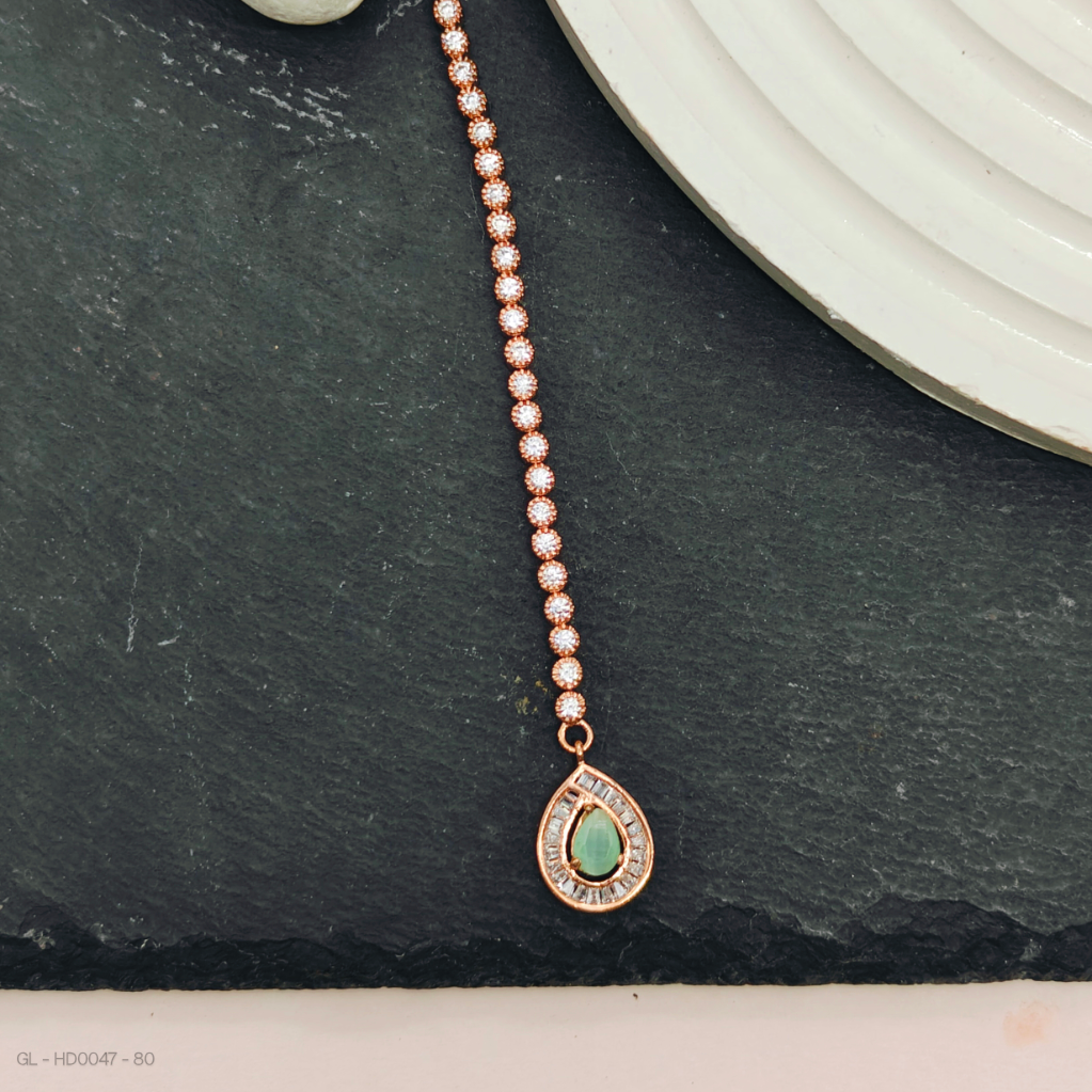 Rose Gold Maang Tikka / Nethichutti