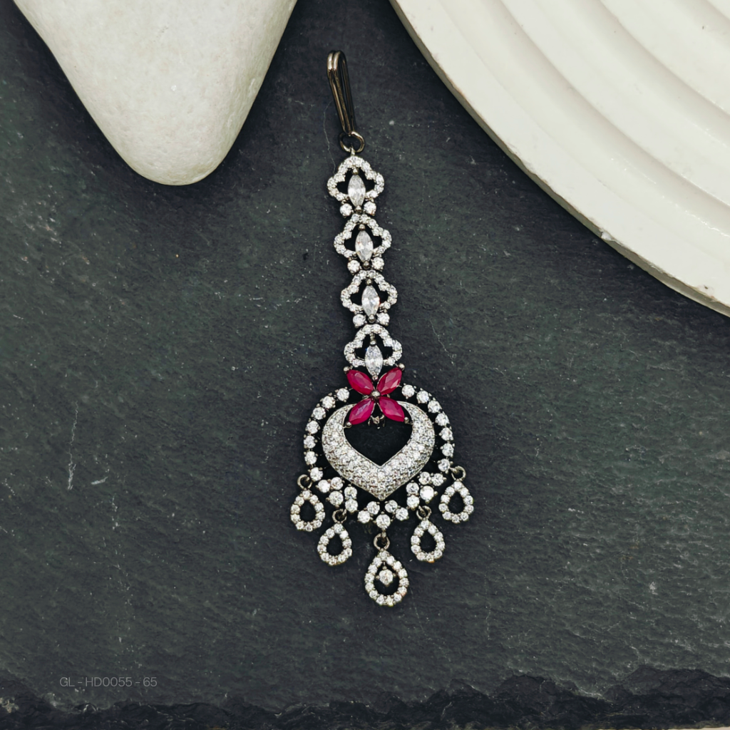 Silver finish AD Stone -Tikka / Nethichutti