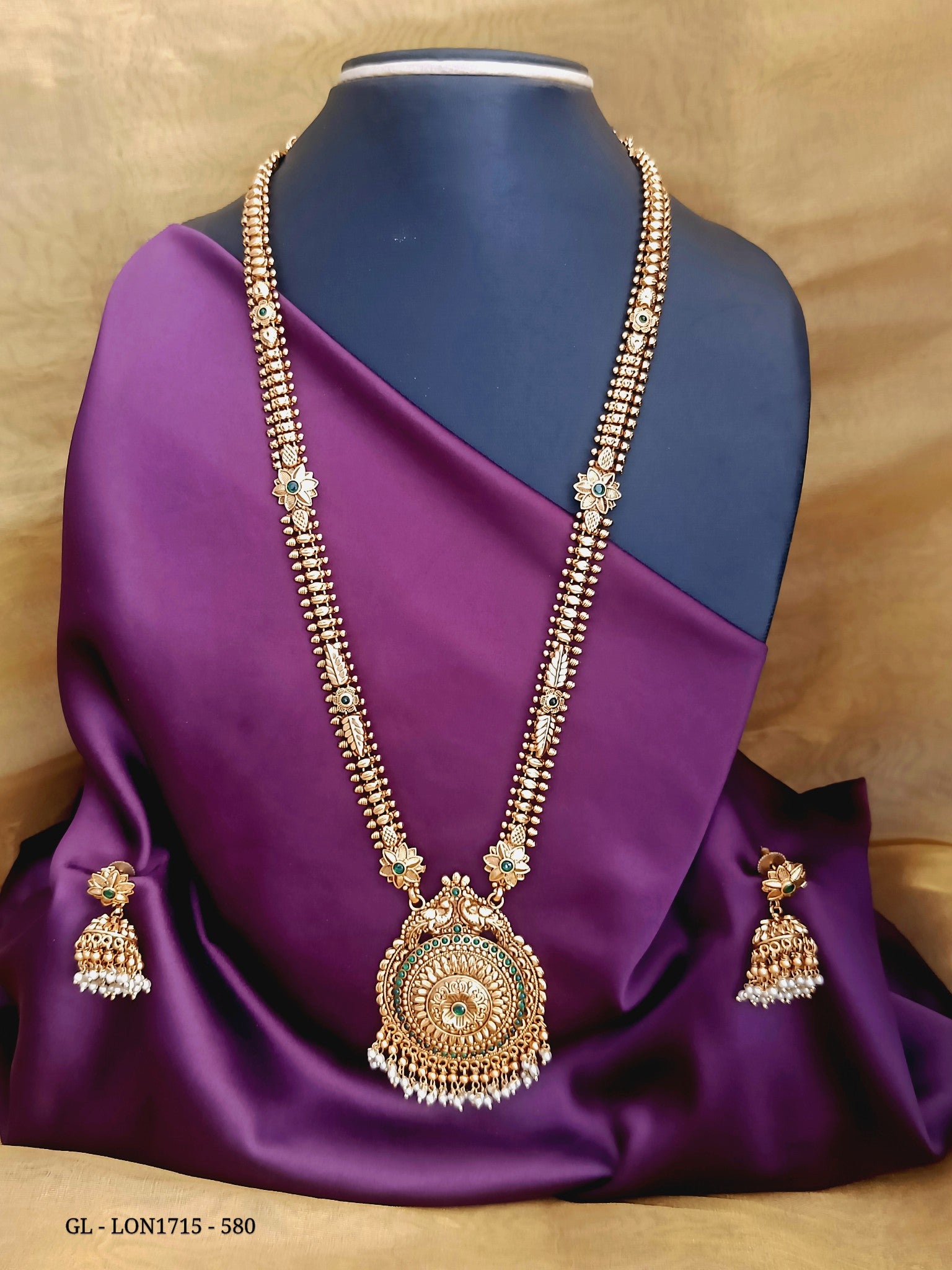 Premium Quality Matt finish Traditional design Ruby Stone Necklace GL-LON1715-580