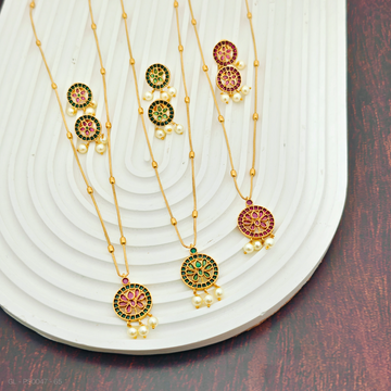 Floral lotus pattern Kemp stone Chain
