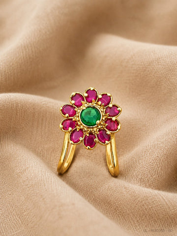 Kemp Floral Vanki Ring / Neli Mothiram