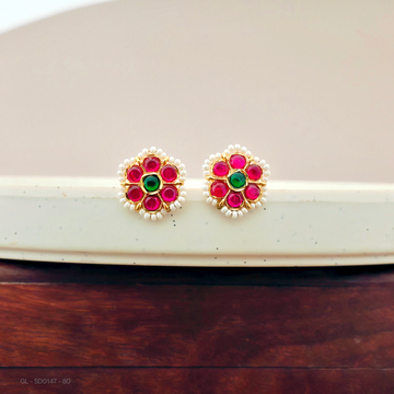 Gold plated -Floral design-pearled corners- Stud