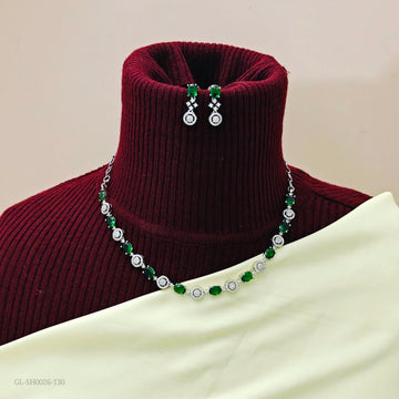 Elite Diamond & Emerald Stone