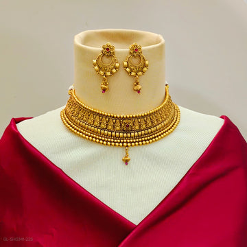 Gold finish Floral design choker necklace set