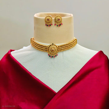 Gold beaded ball choker