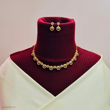 Brass gold plated free size necklace set