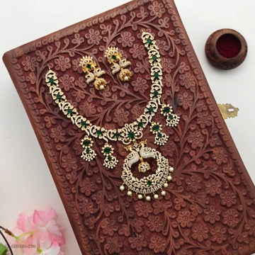 Gold-plated  peacock necklace set