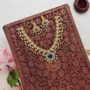 Elegant gold-plated necklace set-green Ruby -pearl