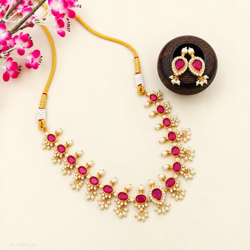 Traditional Kemp Stone Necklace Set Green / Red