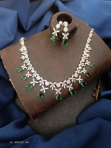 American Diamond necklace - Emerald Green GL-SHO1751-165