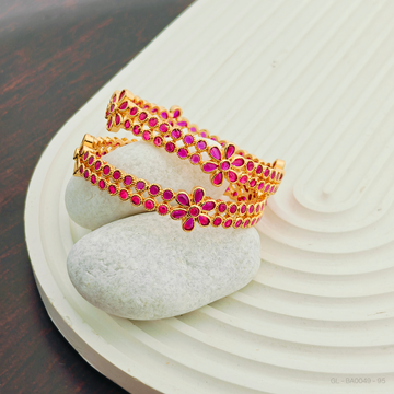 Ruby Floral Bangle Set