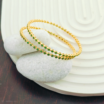 2 PC set Sleek Green Bangles