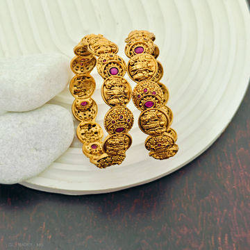 Ram Parivaar 2 Pc Set Temple Bangles