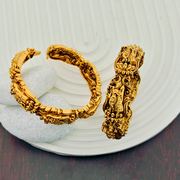 Lock open Radhae Krishna Kada Bangles