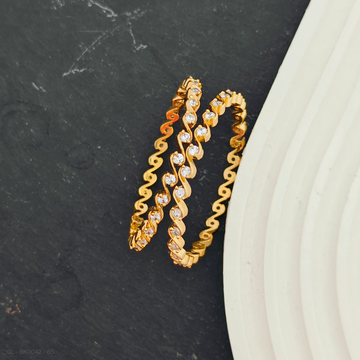 Kids- 2 PCs set-Floral curvy Bangles