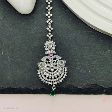 diamond alike -pearl Tikka / Nethichutti